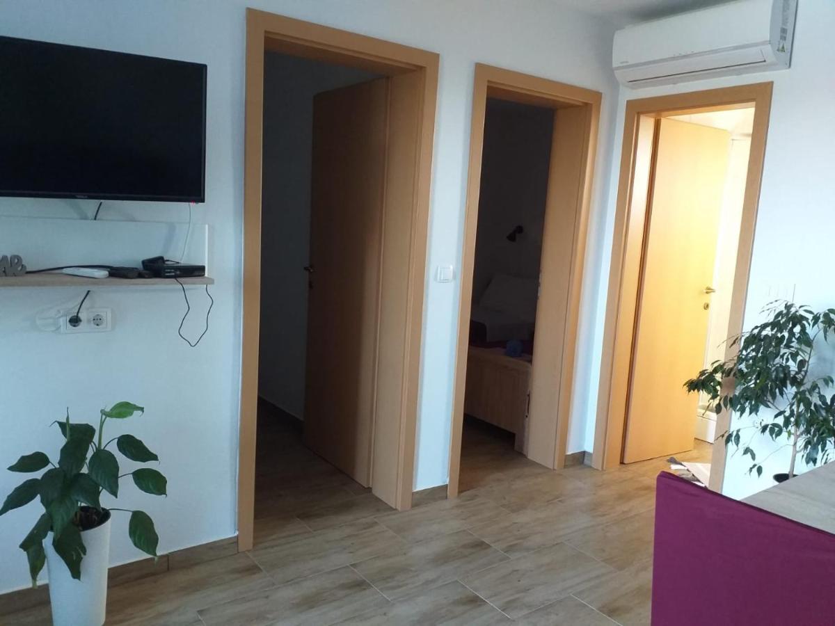Apartment Petra *