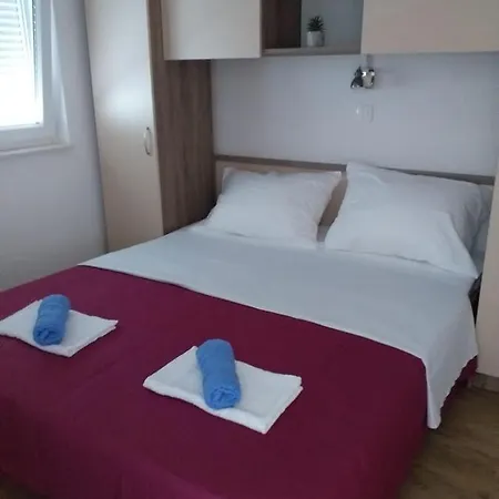 Apartmani Petra Olib Exterior photo