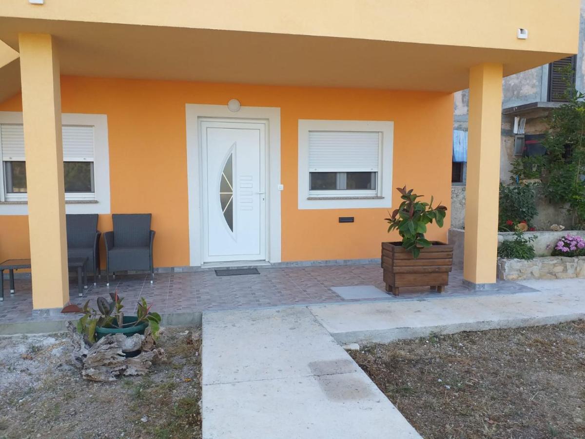 Apartment Petra *
